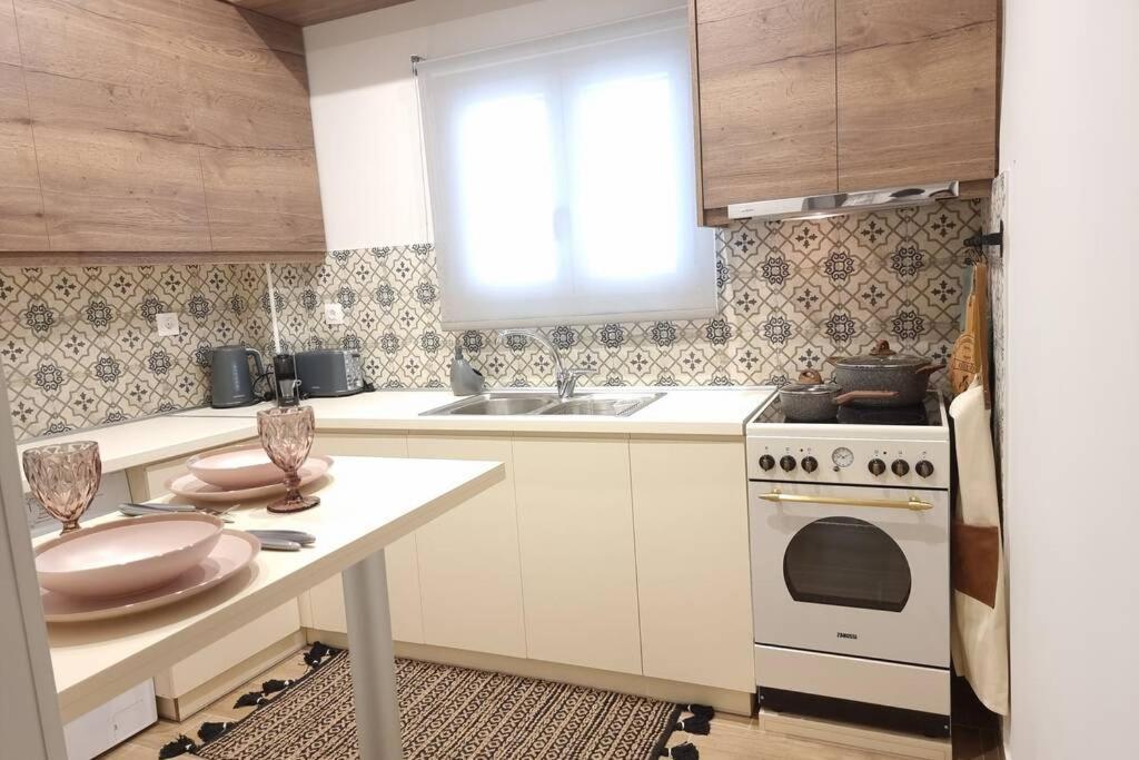 Cloud 9 Apartment Volos Center Волос Екстериор снимка